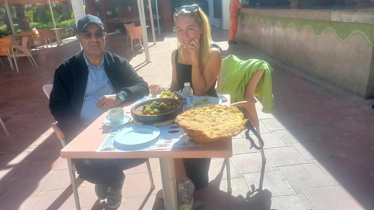 Chambre Chez L'Habitant Avec Famille Agadir Esterno foto
